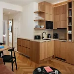 Six Residences Aparthotel 5*