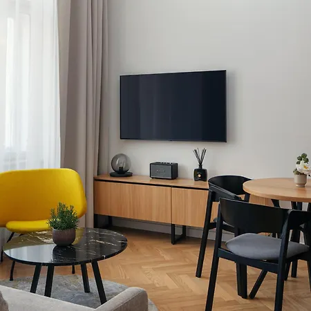Six Residences Praga