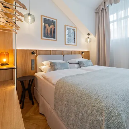 Six Residences 5* Prague