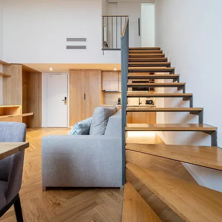 Six Residences 5* Prag